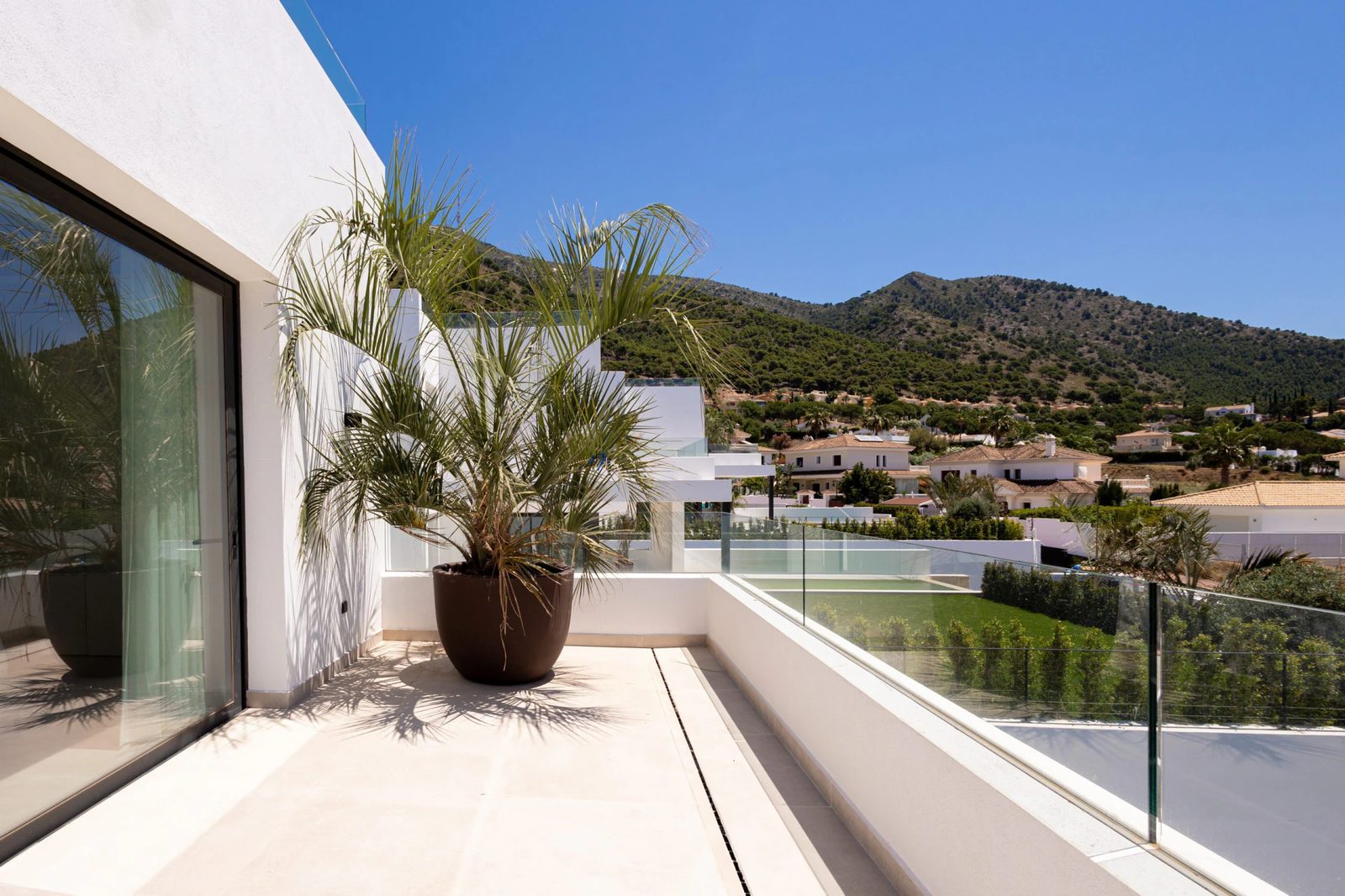 Villas with Private Pools and Sea Views · Photo 20