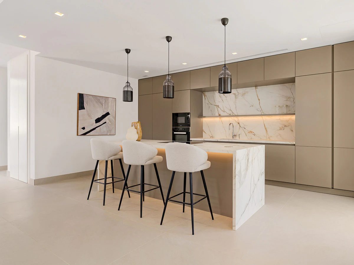 Frontline Golf Villas with Sea Views · Photo 9