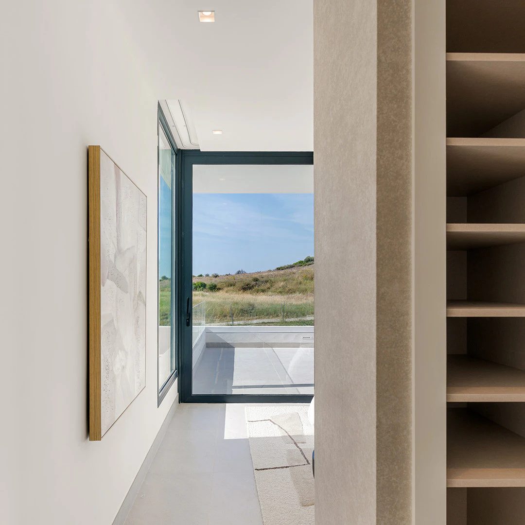 Frontline Golf Villas with Sea Views · Photo 16