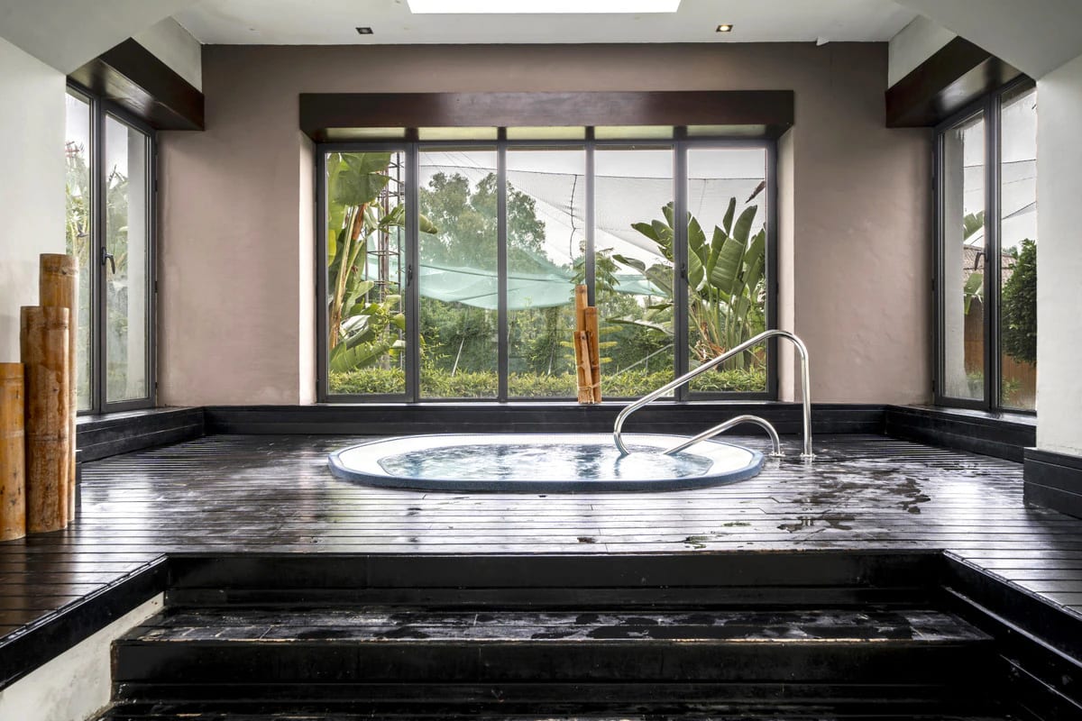 Villas with Private Pools and Golf Views · Photo 24