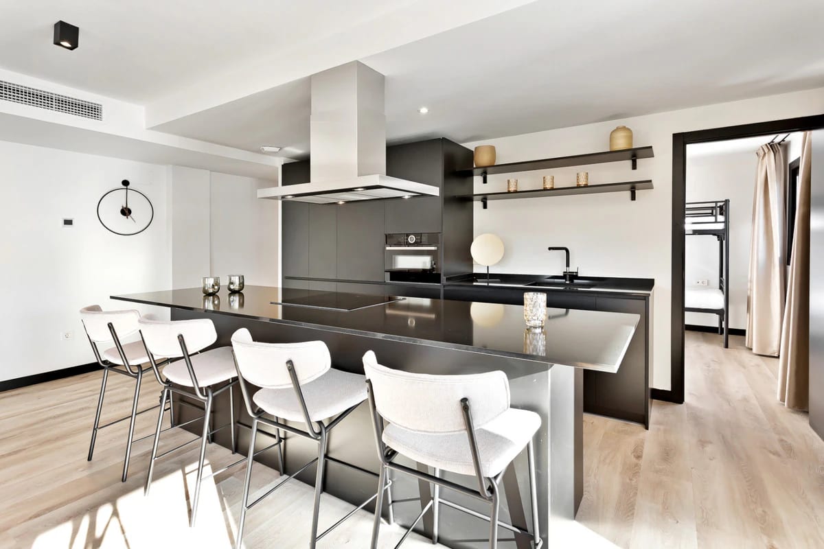 Apartments with Sea Views · Photo 25