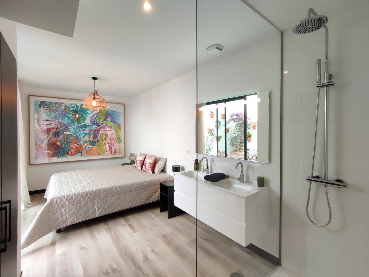 Apartments with Sea Views · Photo 32