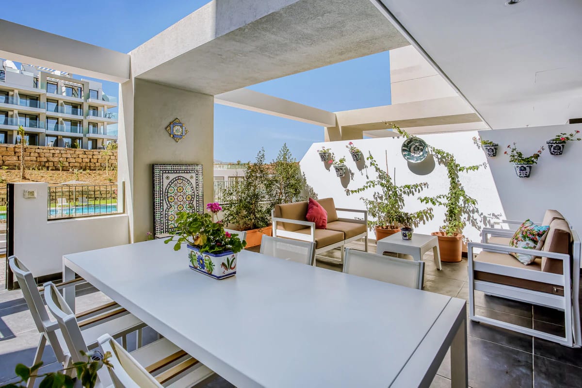 Apartments with Sea Views · Photo 9