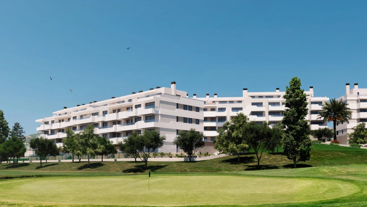 Frontline Golf Apartments and Penthouses · Photo 13