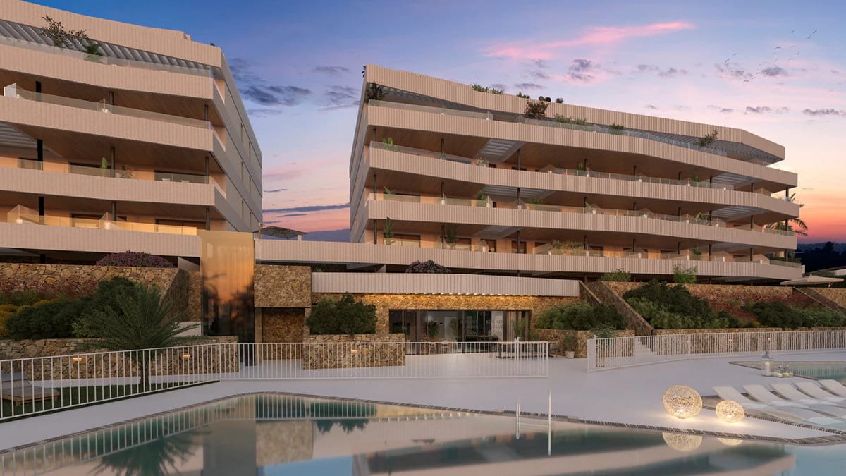 Apartments with a Beach-Style Pool · Photo 8
