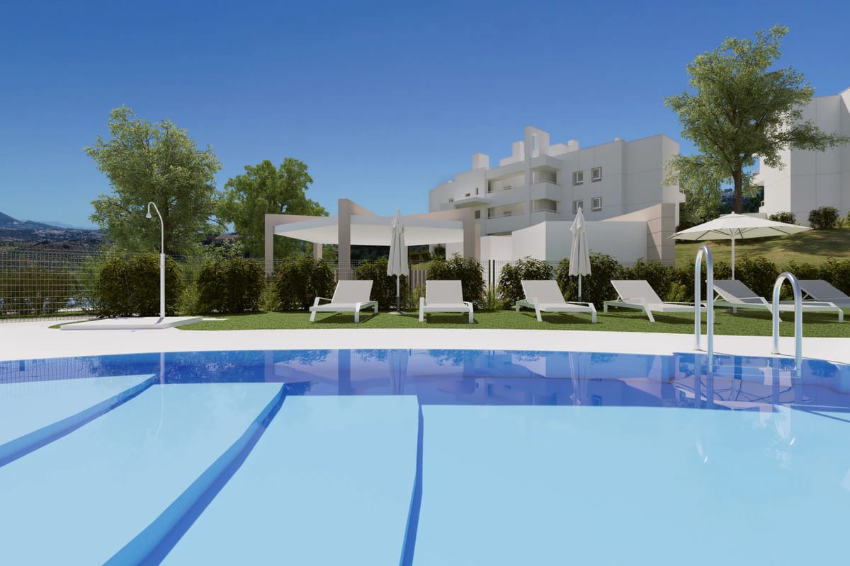 Golf-View Apartments with Large · Photo 8