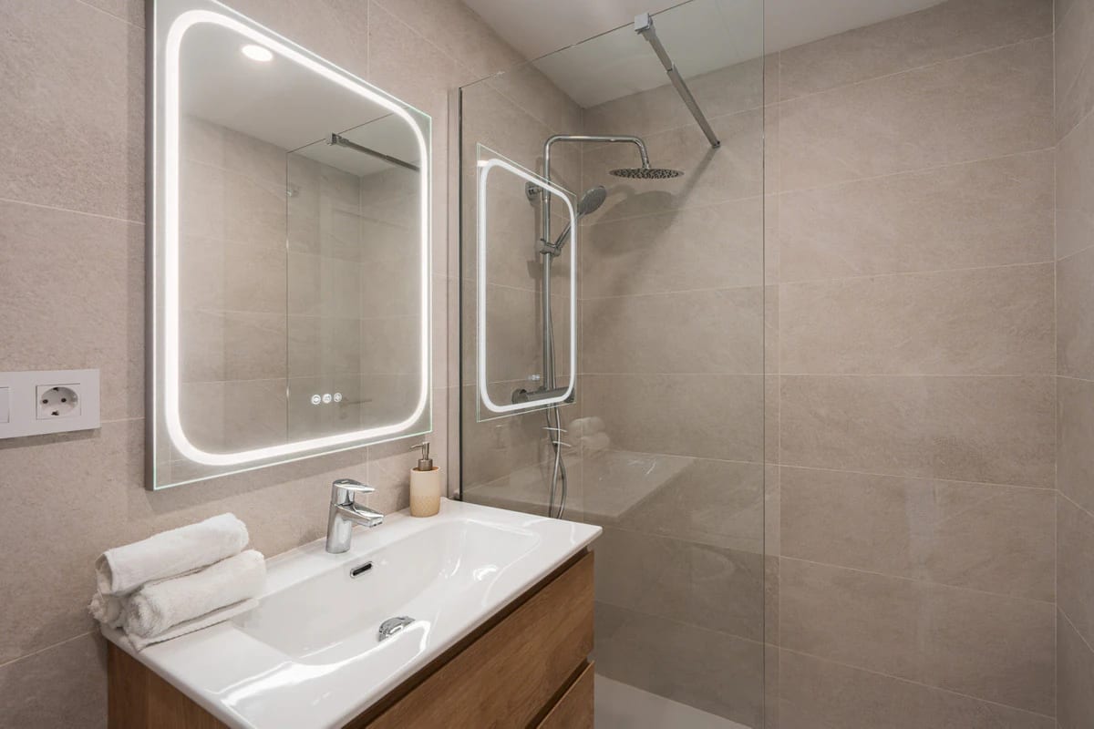 Apartments with Sea Views · Photo 22