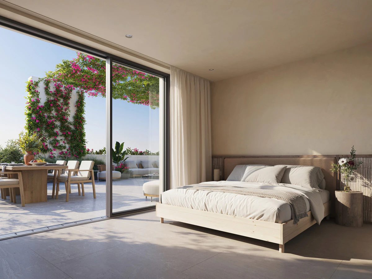 Beachside Apartments with Private Spa · Photo 34