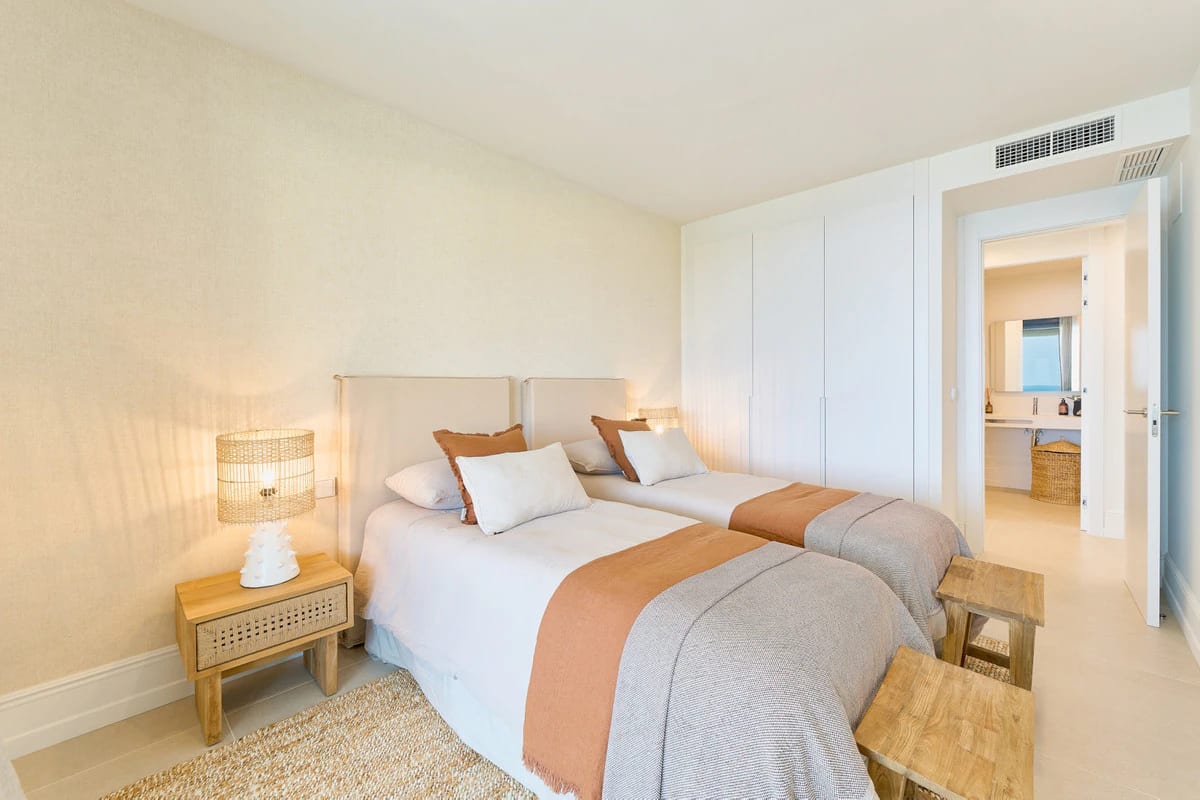 Apartments with Sea Views · Photo 40