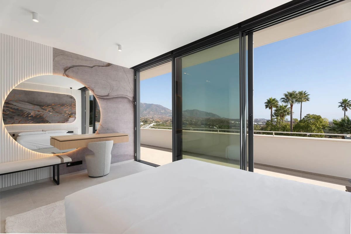 Villas with Expansive Private Gardens · Photo 41