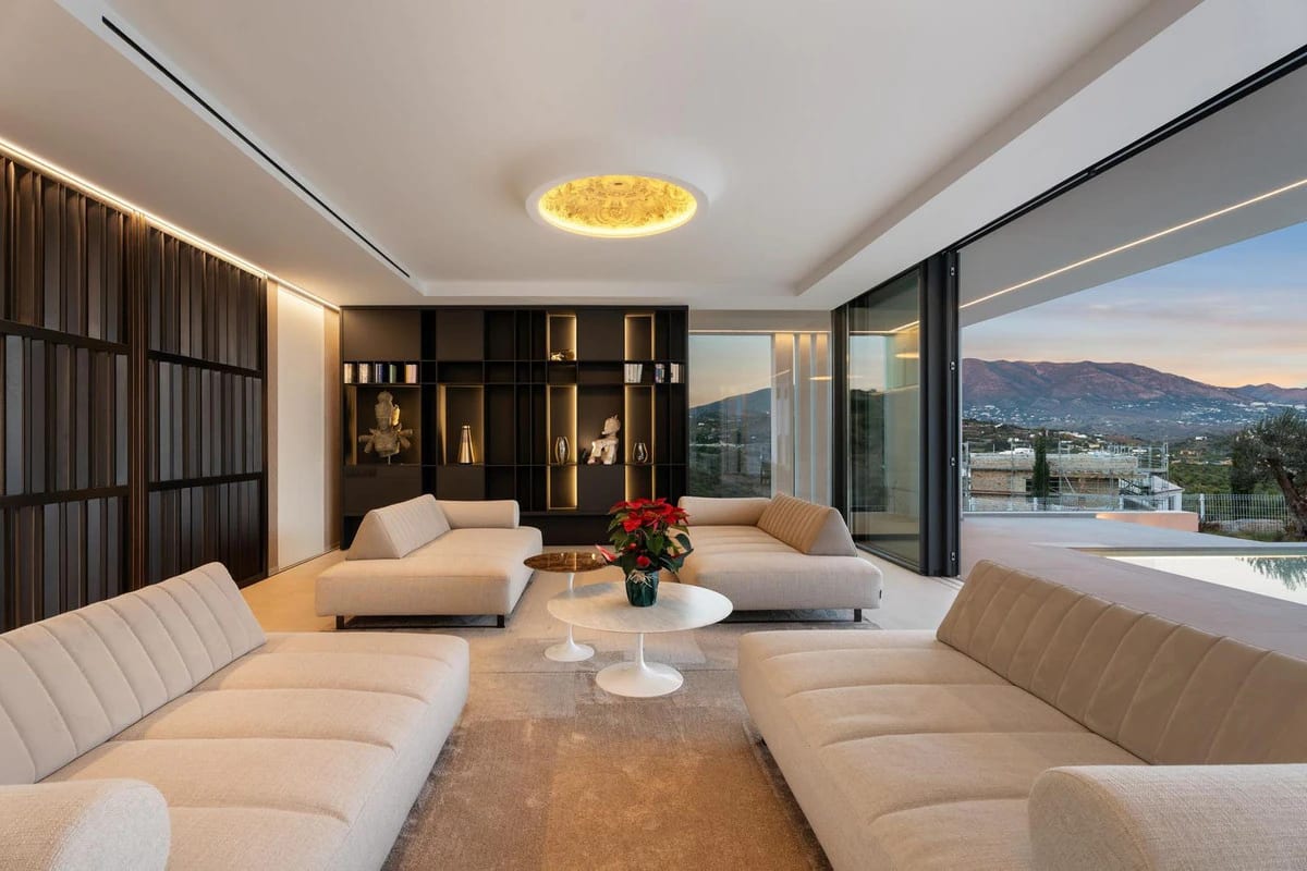 Villas with Expansive Private Gardens · Photo 20