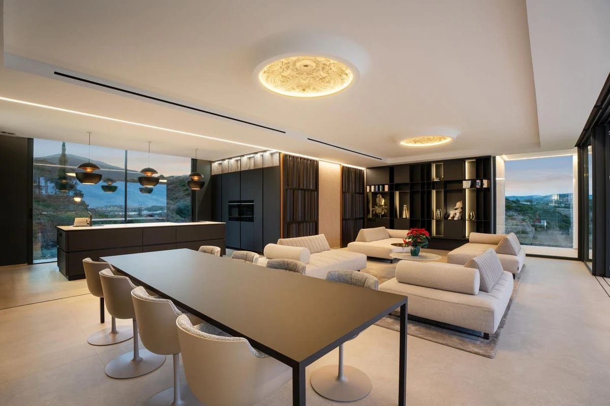 Villas with Expansive Private Gardens · Photo 22