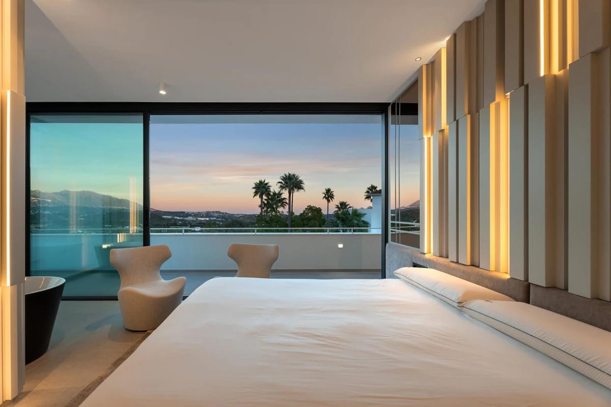 Villas with Expansive Private Gardens · Photo 47