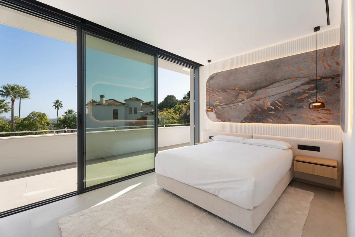 Villas with Expansive Private Gardens · Photo 38
