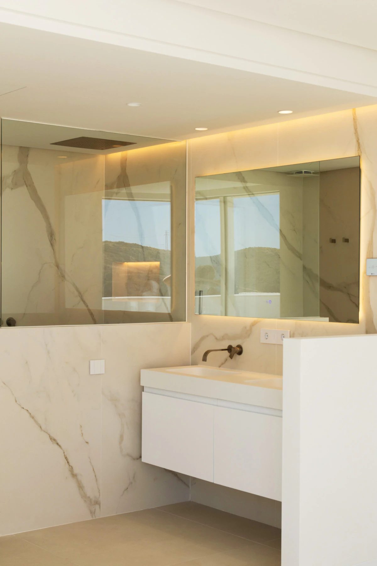 Beachside Apartments with Nature Trails · Photo 46