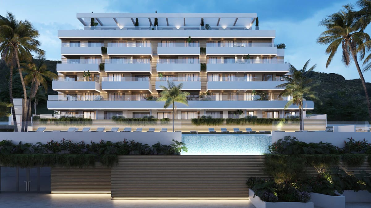 Apartments with an Infinity Pool and Terraces · Photo 8