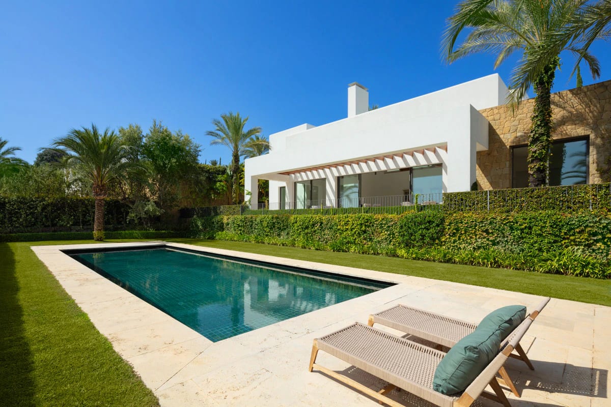 Villas with Private Pools · Photo 37