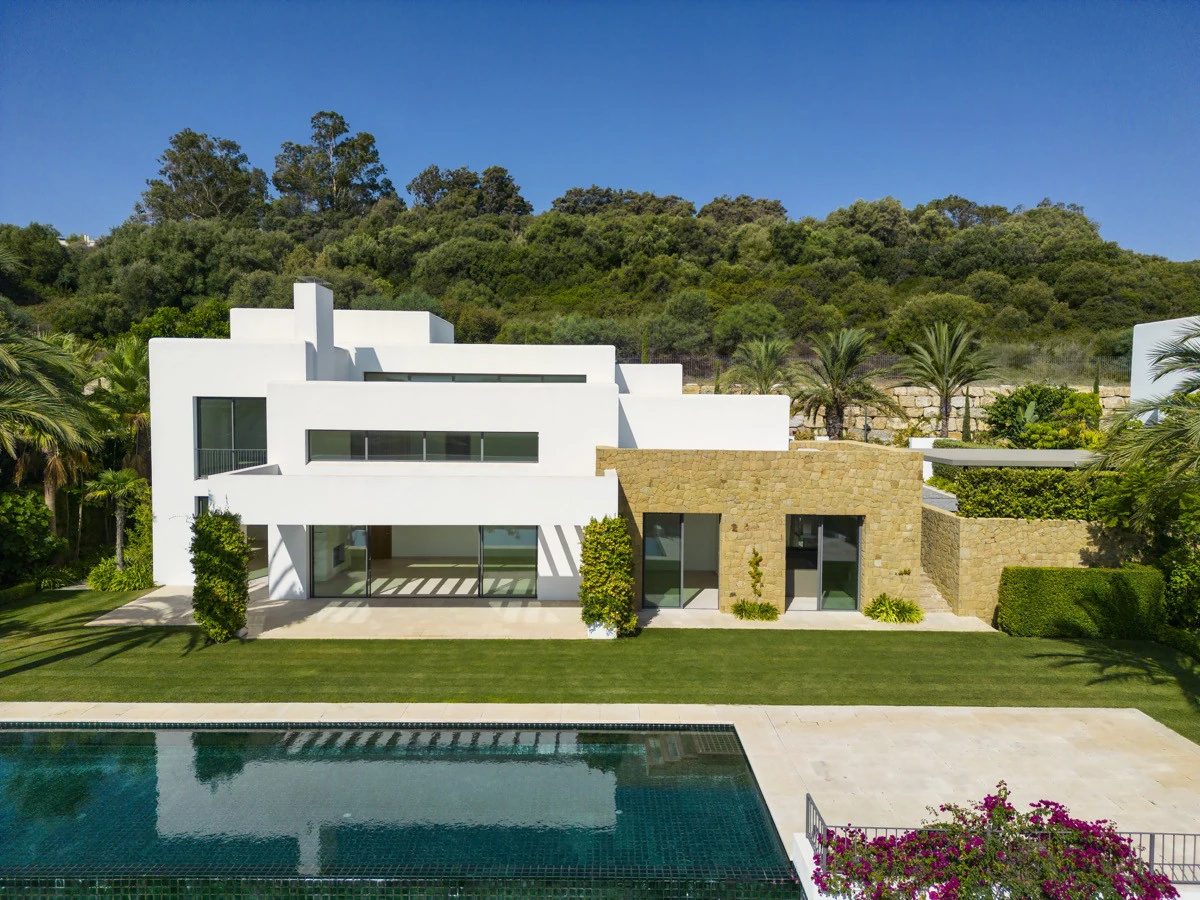 Villas with Private Pools · Photo 43