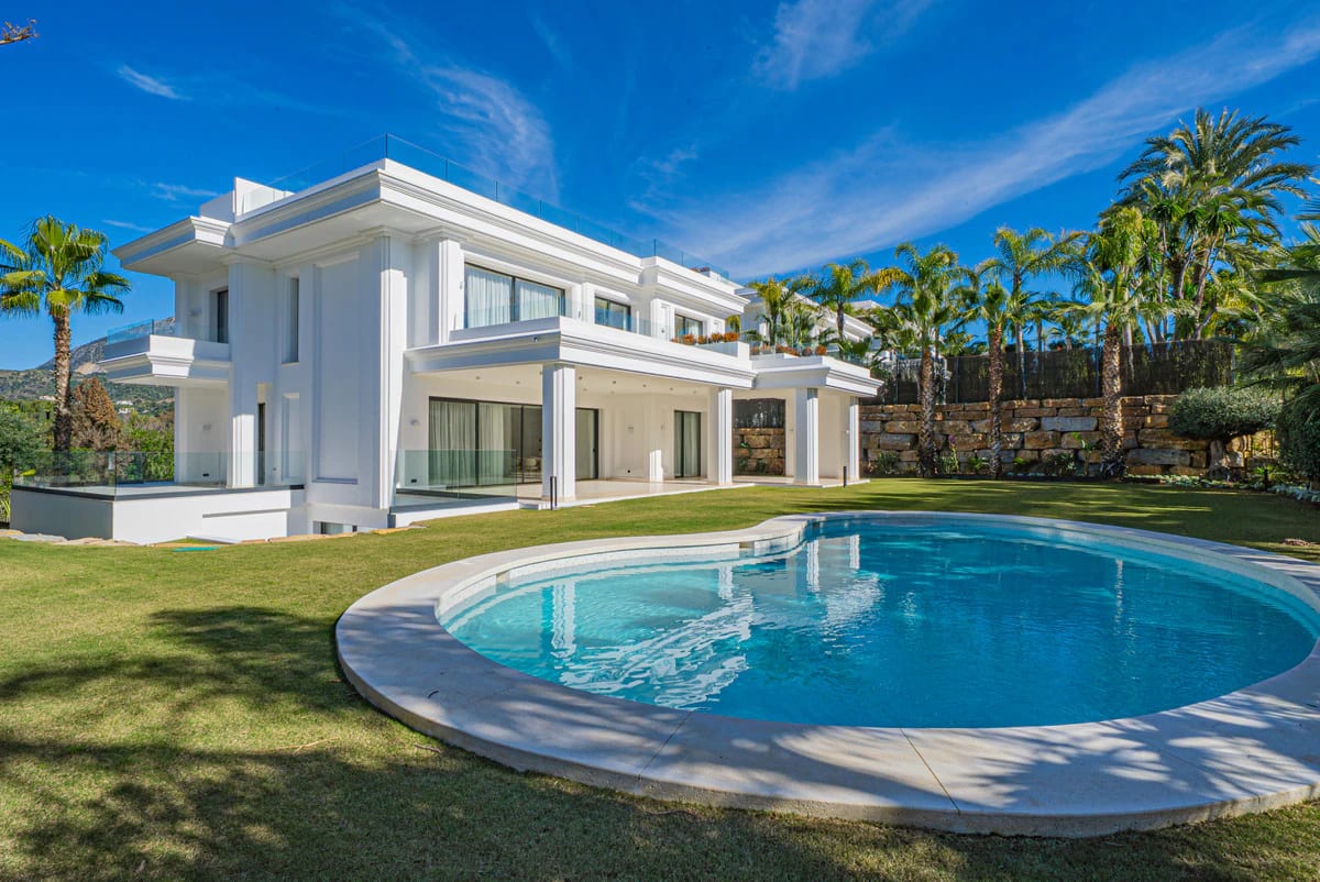Villas with Private Pools and Gardens · Photo 44