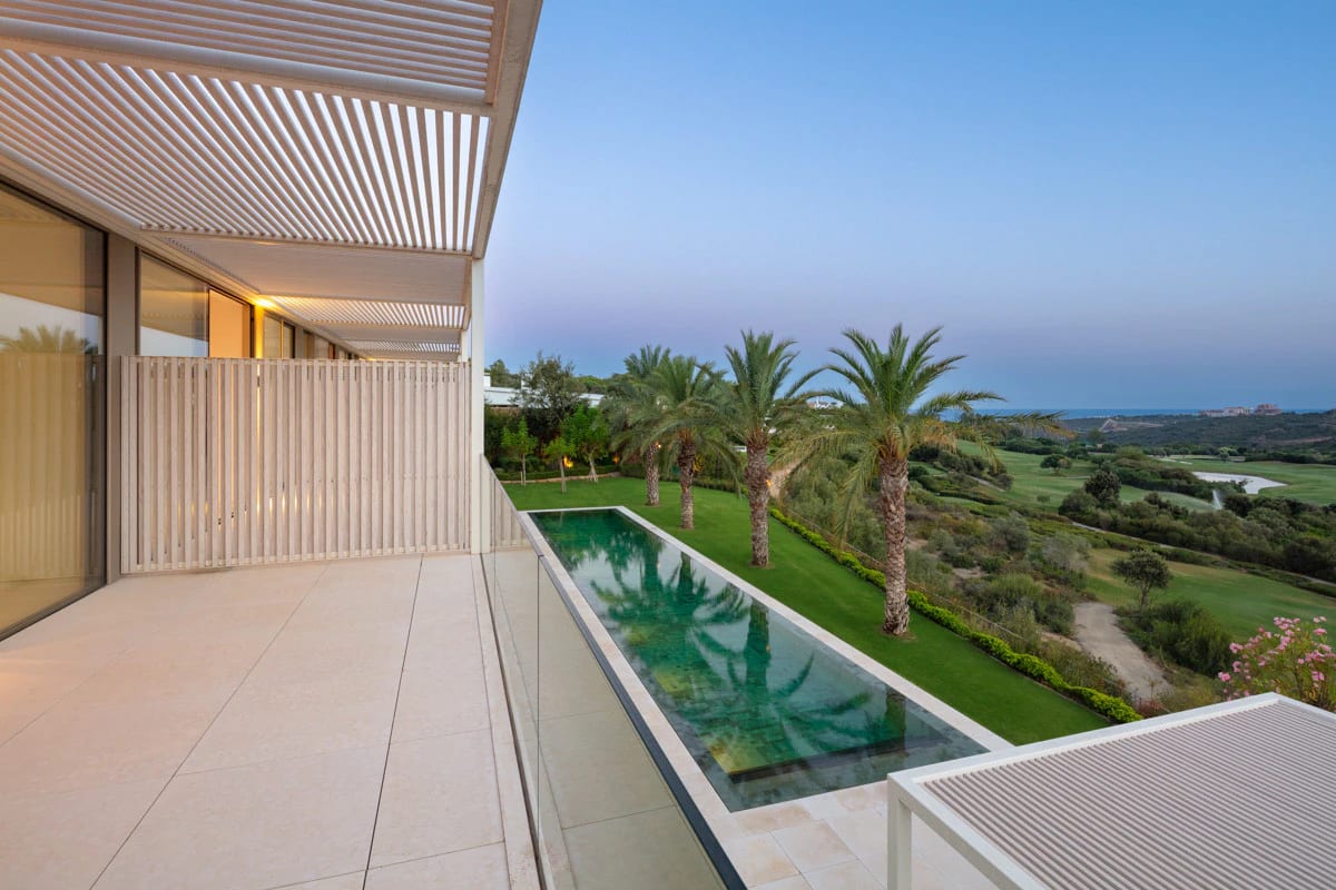 Villas with Private Pools · Photo 32