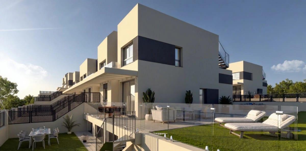 Townhouses with Sea Views and Private Solarium · Photo 19