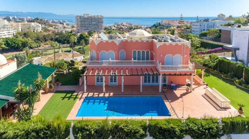 Detached Villa in Benalmadena