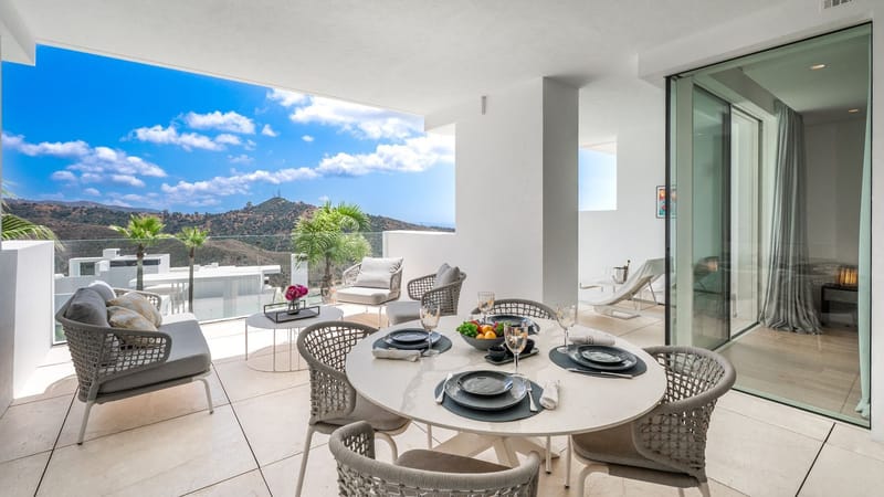 Modern Apartment with Panoramic Sea and Mountain Views