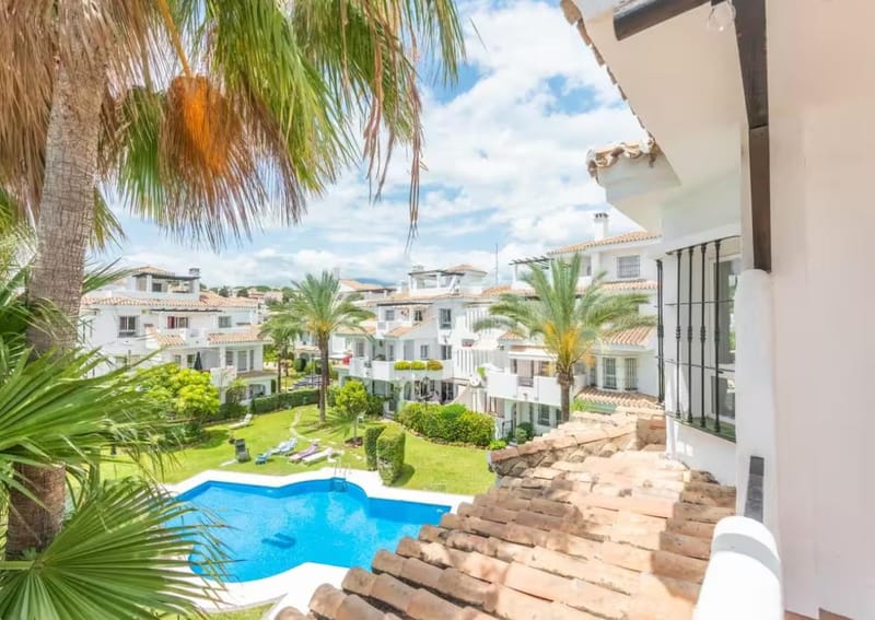 Los Naranjos, Penthouse